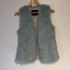 Fuzzy Vest Teal S